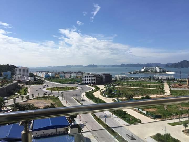 Homestay Ha Long Luxury Exterior photo